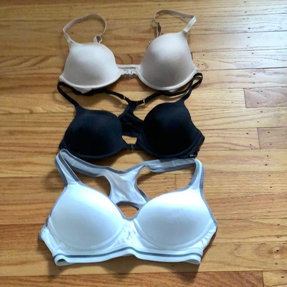 Bundle of  Bras 34B Calvin Klein & Danskin